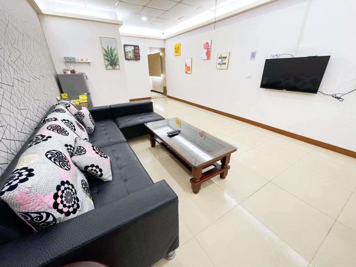 花見你民宿-近東大門夜市 Hualien Exterior foto